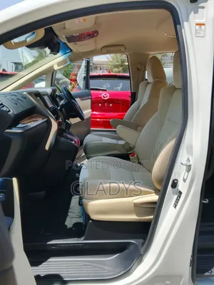 Toyota Vellfire 2019 White