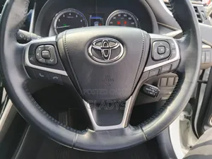 Toyota Harrier 2019 White