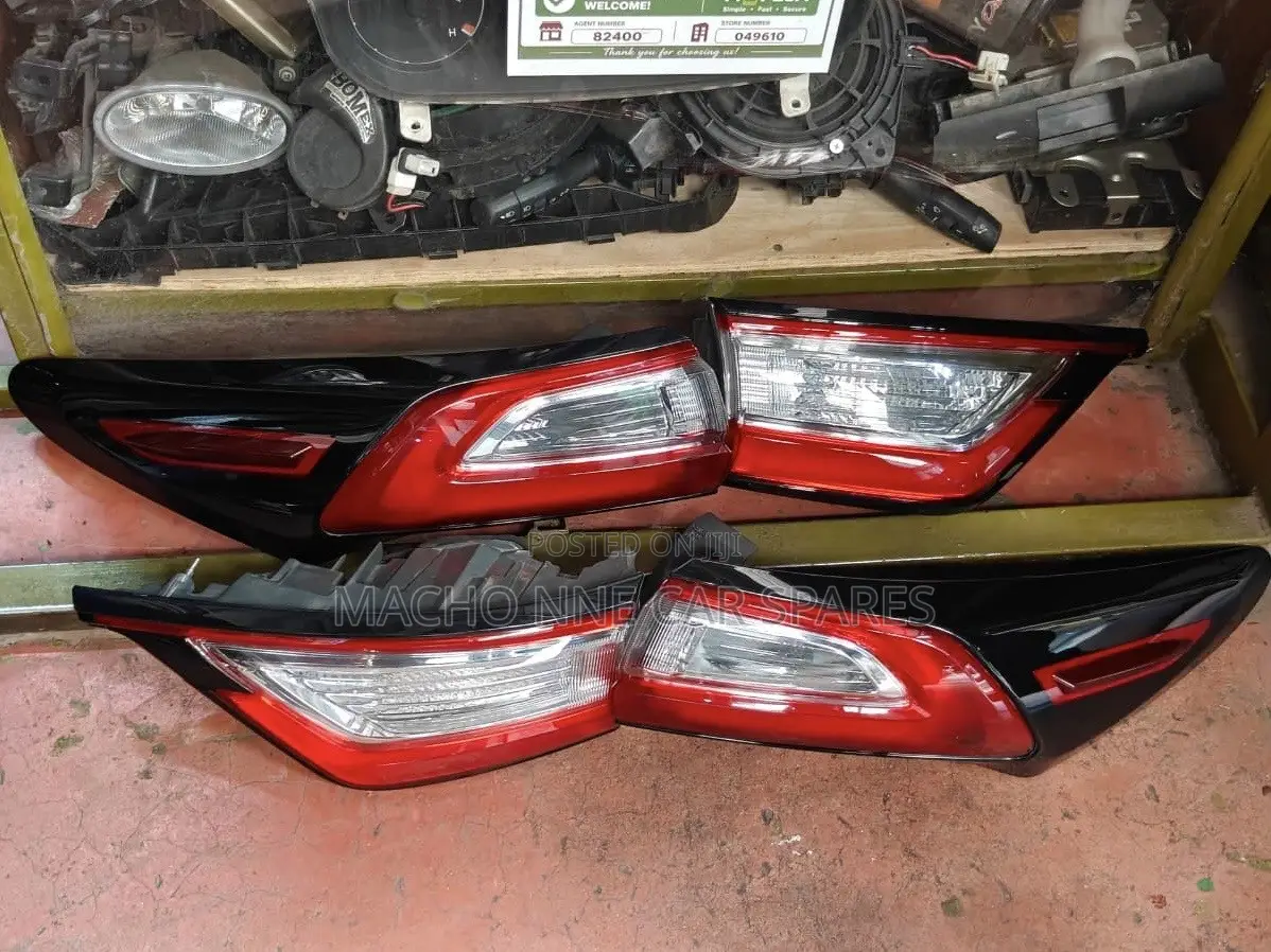 Toyota Harrier 2018 Red Bootlights