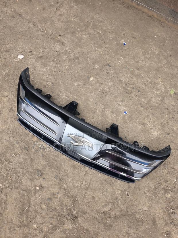 Harrier 2018 Grill With Radar Sensor and Camera