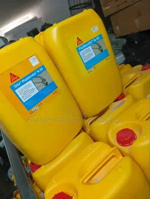 Concrete Admixture/ Plastocrete N