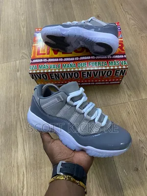 Jordan 11 Low Cut Unisex Sneakers
