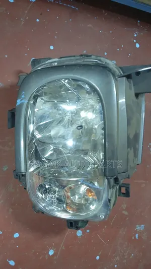 Nissan Cube 2005-2008 Non Xenon Headlight