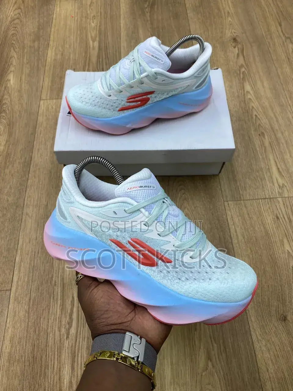 Sketcher Sneakers