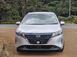 Nissan Note 1.2 Hybrid 2021 Silver