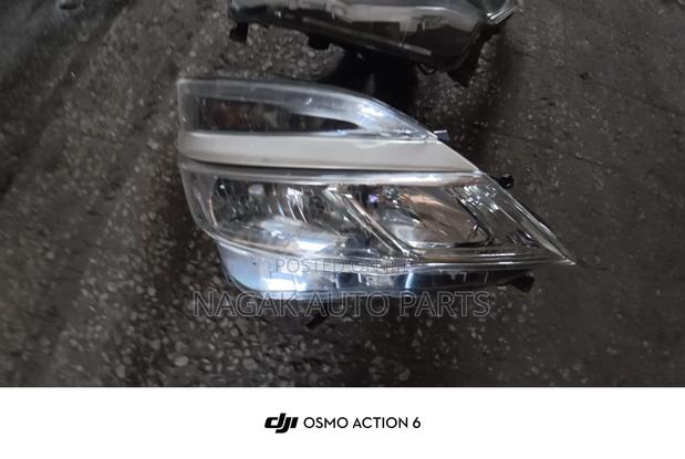Serena 2017 Headlight