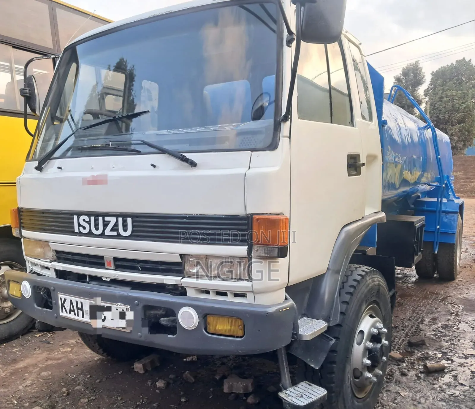 Isuzu FVR Tank Truck 1996 White