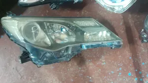 Rav 4 2014 Non Xenon Headlight