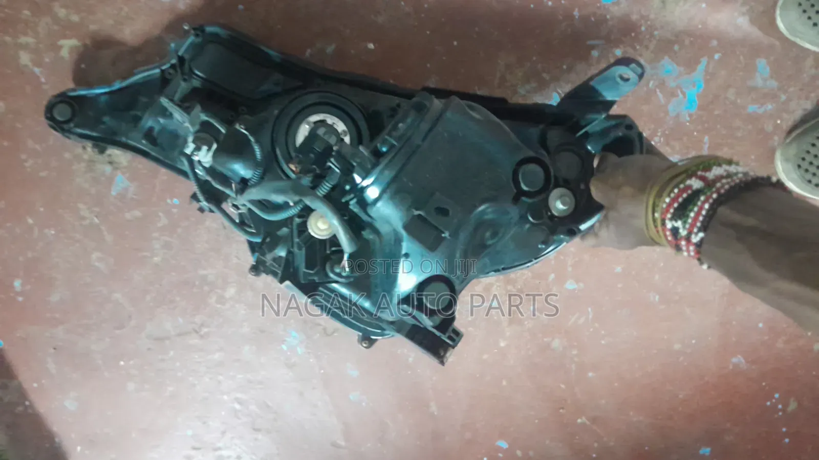 Rav 4 2014 Non Xenon Headlight