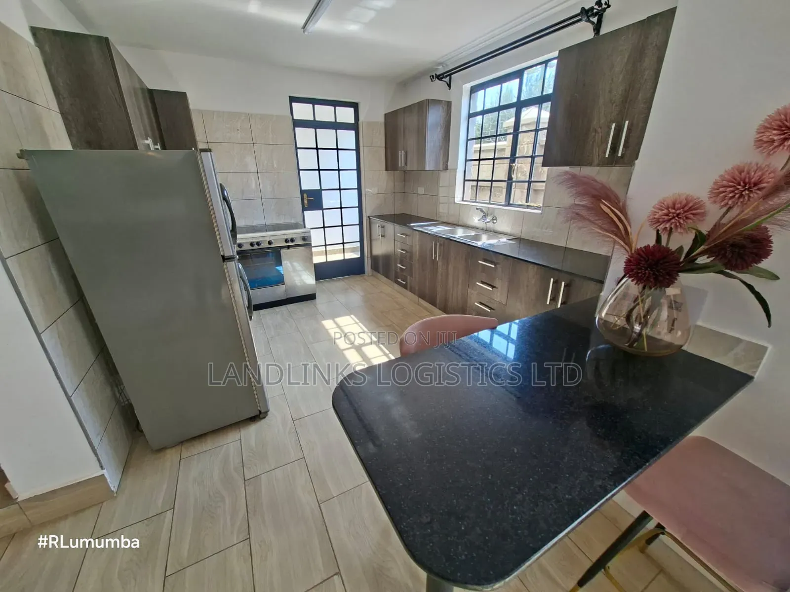 4bdrm Mansion in Syokimau  Katani for sale