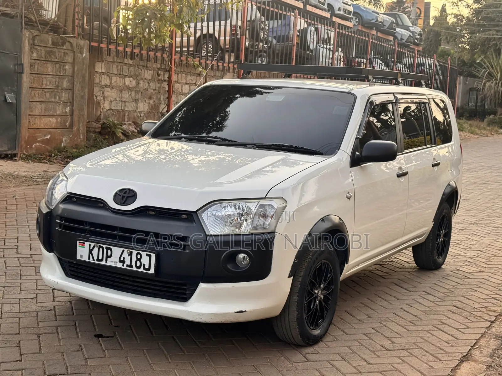 Toyota Probox 1.5 DX Comfort 2WD 2017 White