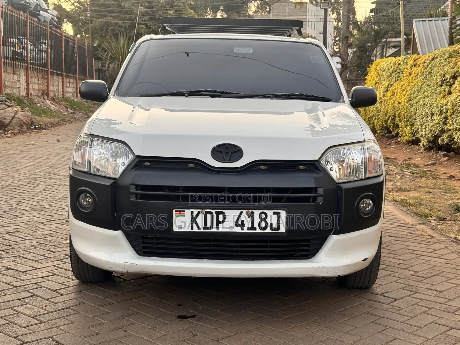 Toyota Probox 1.5 DX Comfort 2WD 2017 White