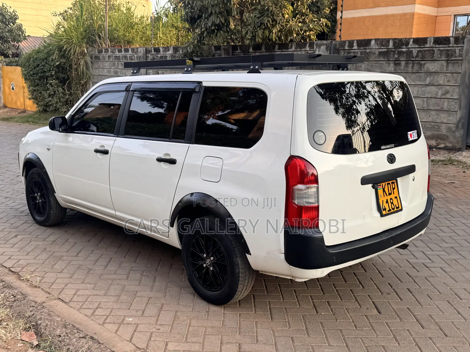 Toyota Probox 1.5 DX Comfort 2WD 2017 White