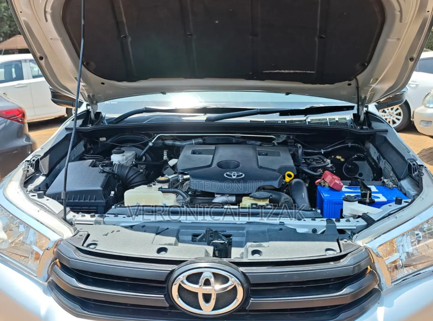 Toyota Hilux 2017 Silver