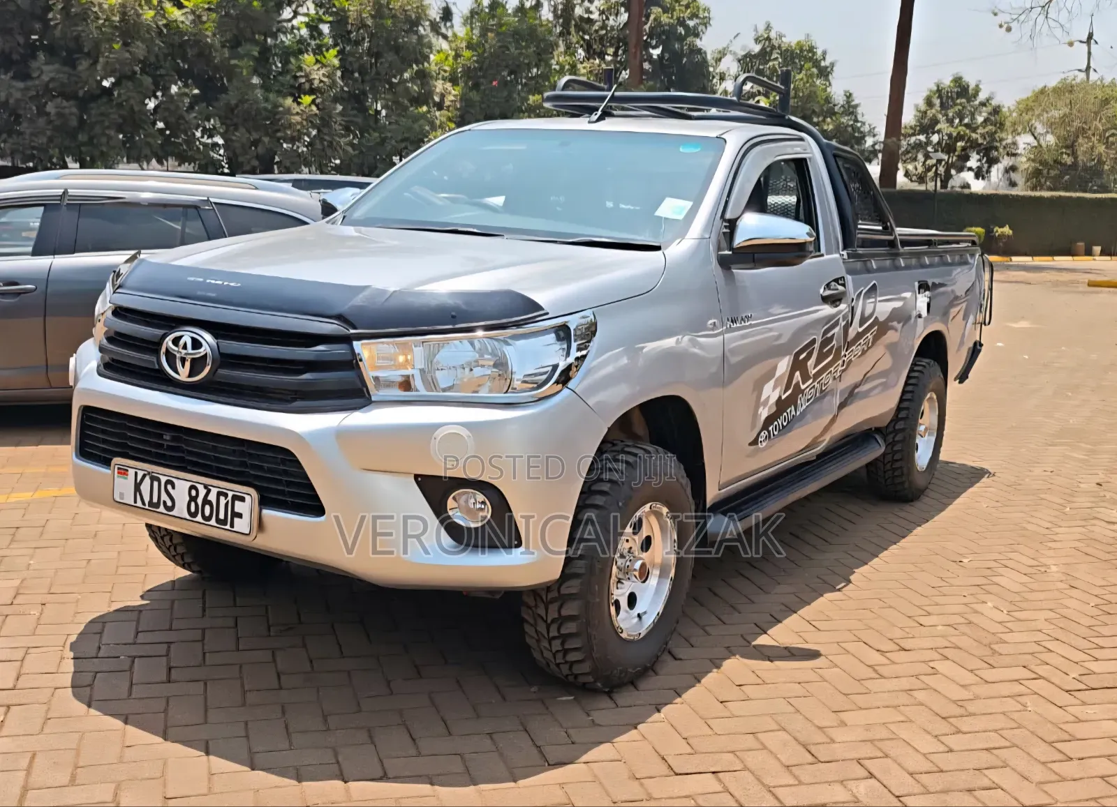Toyota Hilux 2017 Silver