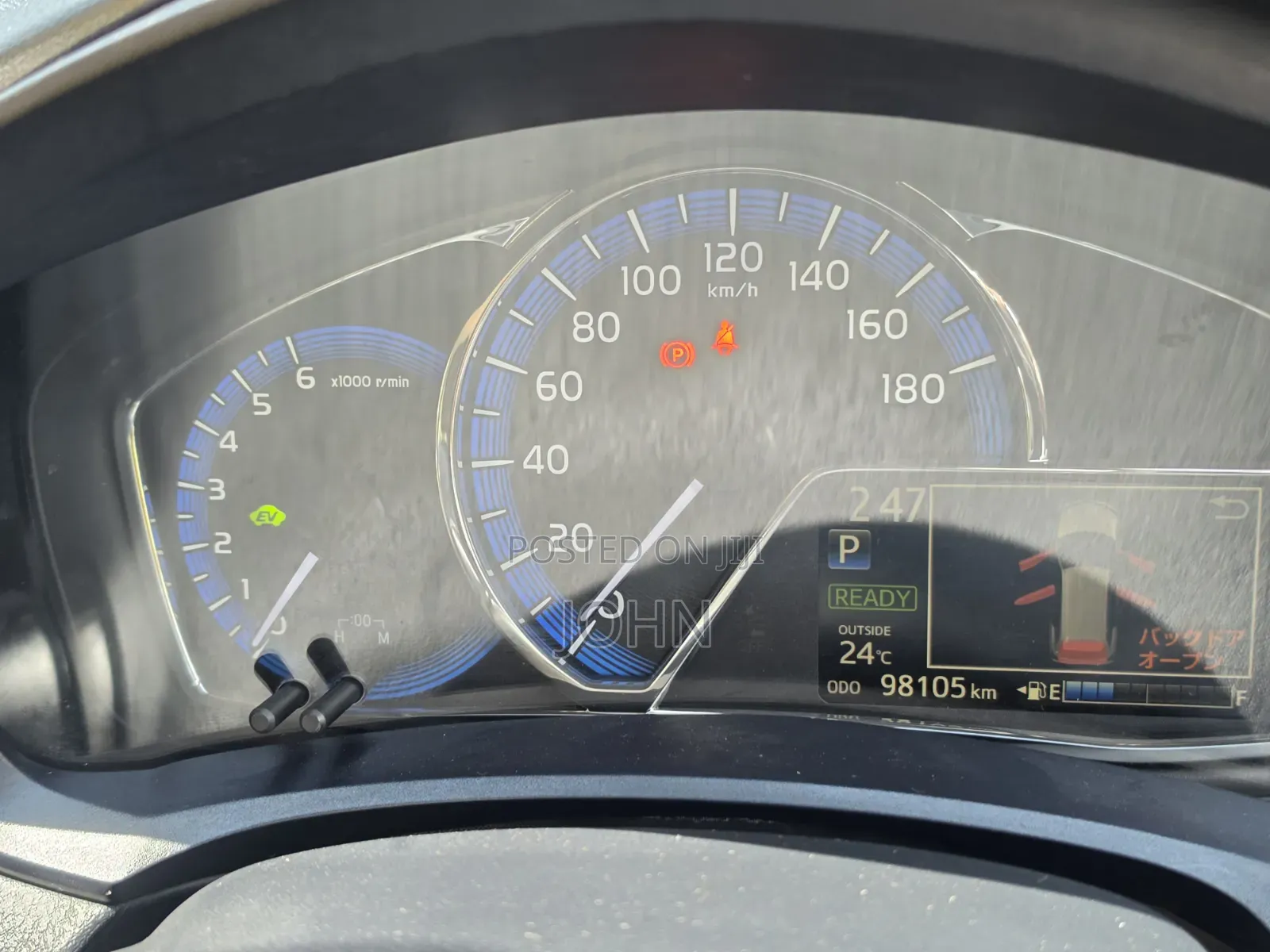 Toyota Corolla Fielder 1.5 Hybrid FWD 2016 Silver