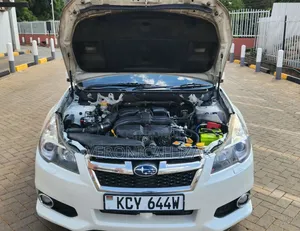 Subaru Legacy 2013 White