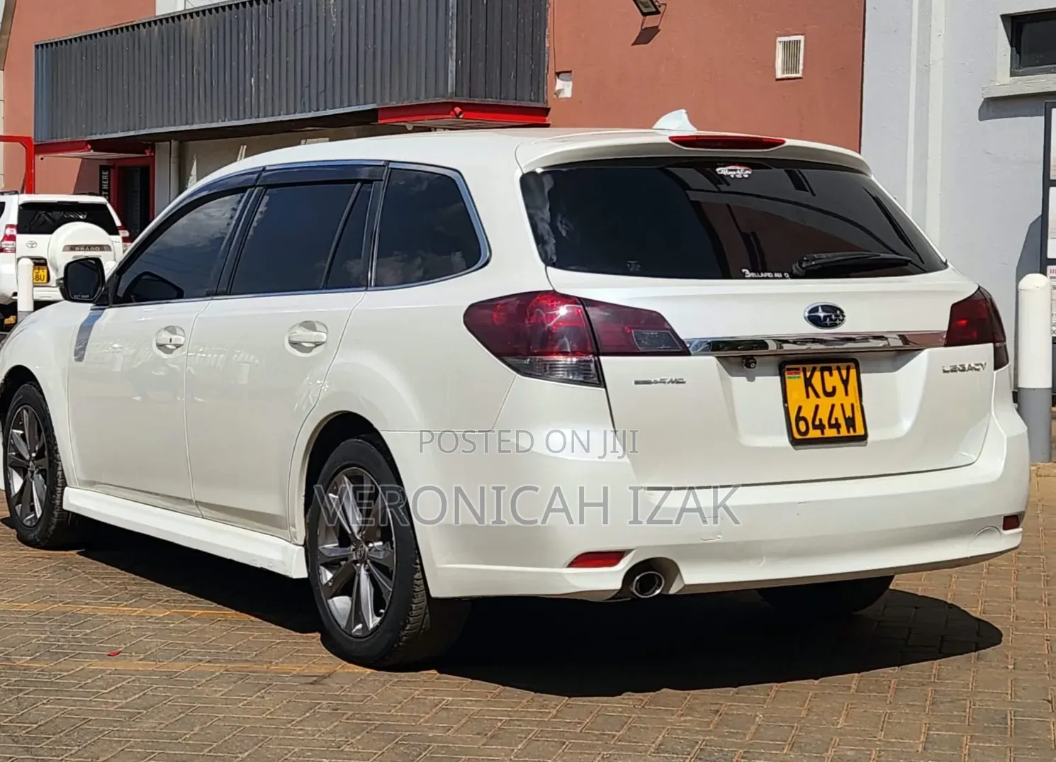 Subaru Legacy 2013 White