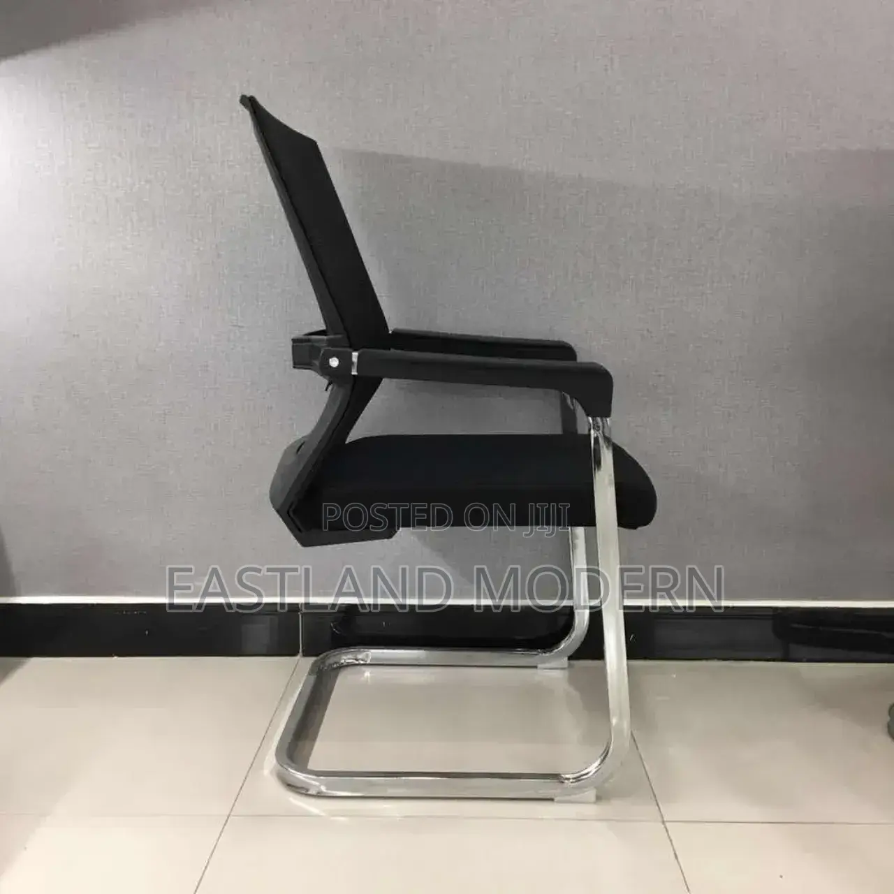 Visitor Office Chair With Mesh Back Chrome Frame – Reception Chair.