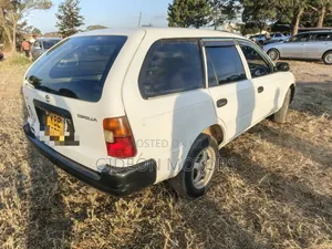 Toyota Corolla 2003 White