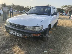 Toyota Corolla 2003 White