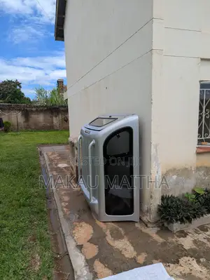 Nissan Navara Hard Canopy for Sale – Durable Stylish