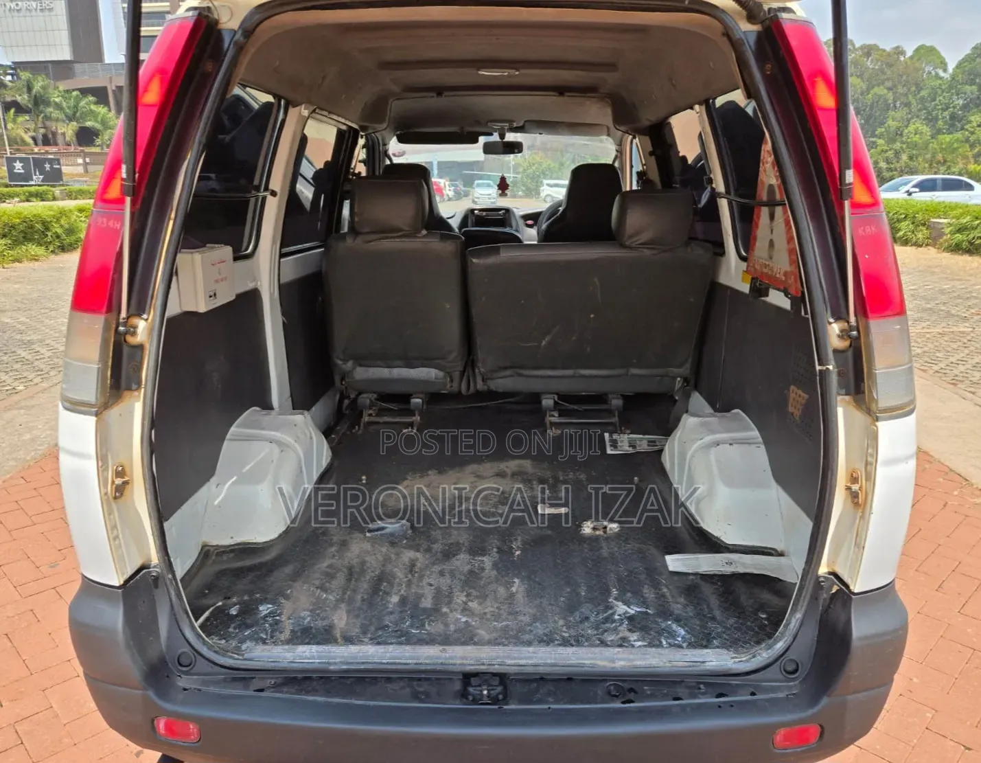 Toyota TownAce 2002 White