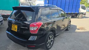 Subaru Forester 2.5i Limited PZEV 4dr SUV AWD (2.5L 4cyl CVT) 2014
