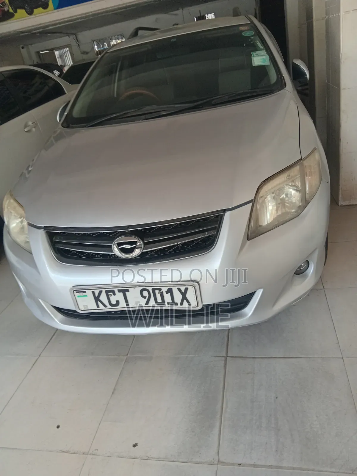 Toyota Corolla Fielder 2011 Silver