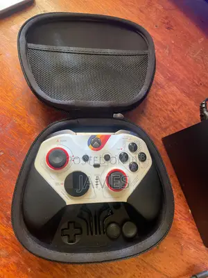 Xbox Series S 1tb + Xbox Elite Controller 2
