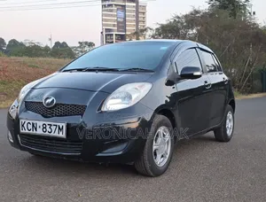 Toyota Vitz 2010 Black
