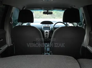 Toyota Vitz 2010 Black