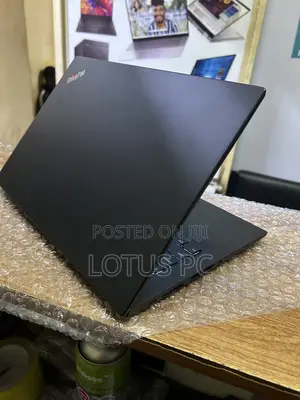 Laptop Lenovo ThinkPad X390 16GB Intel Core i7 SSD 512GB
