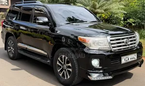 Toyota Land Cruiser Prado 2012