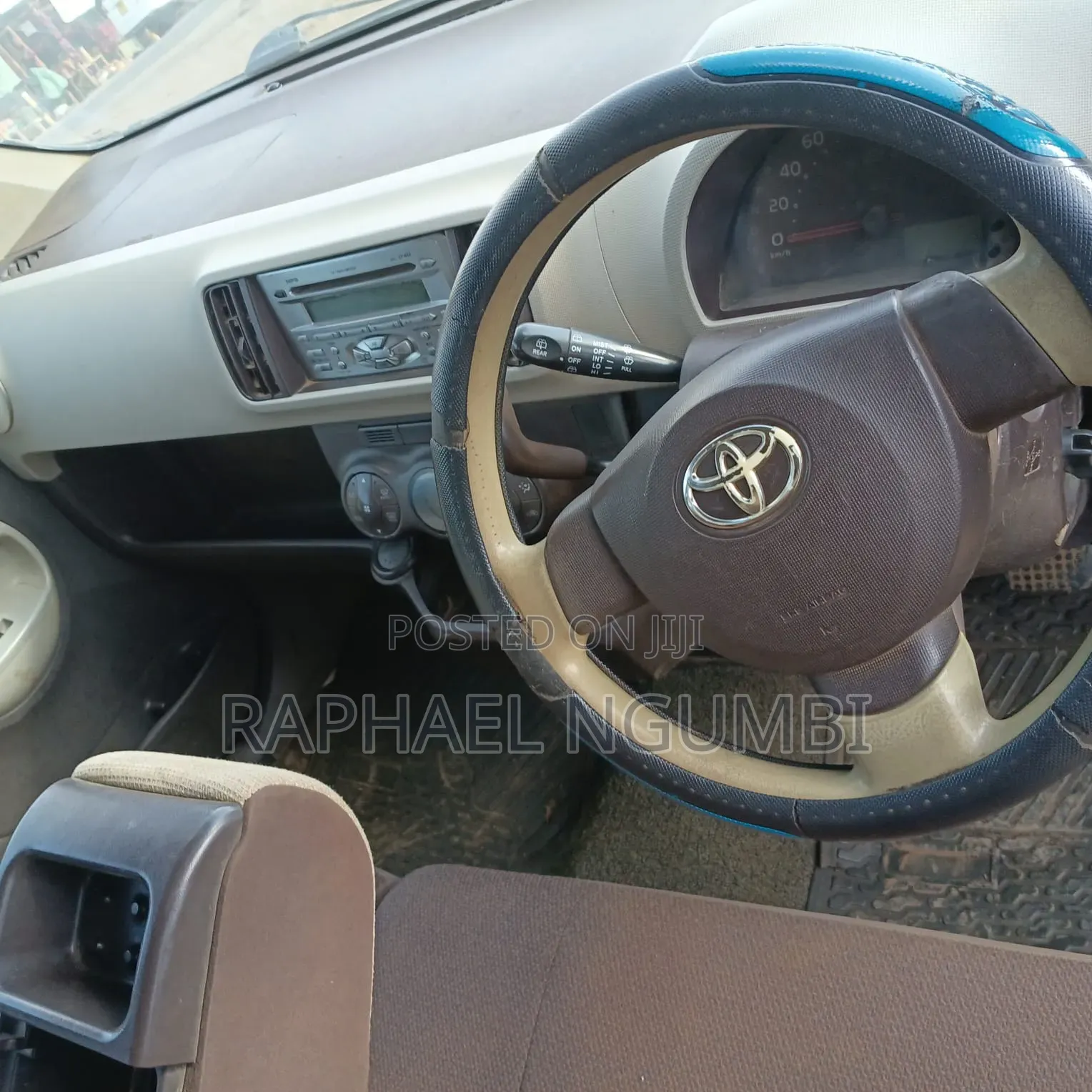 Toyota Passo 2011 Black