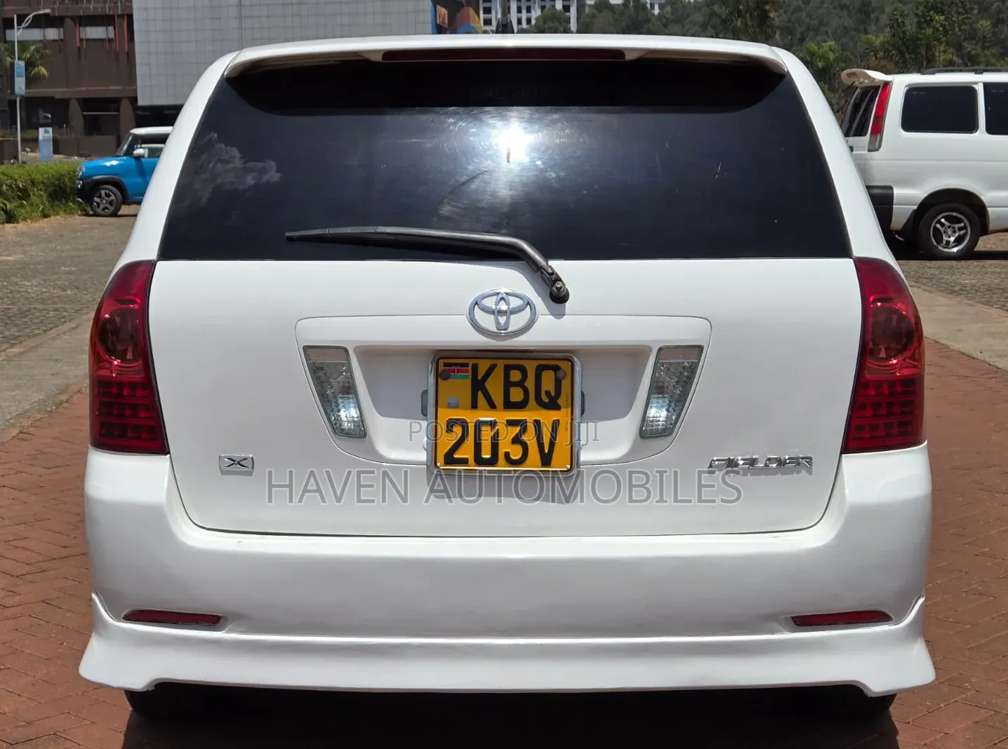 Toyota Corolla Fielder 2006 White