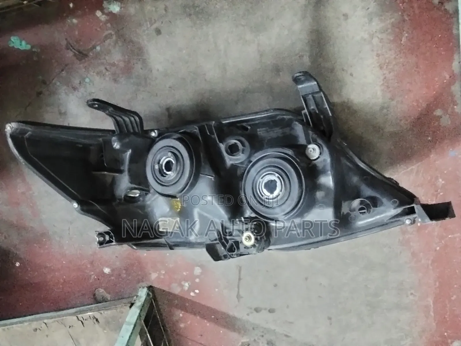 Fortuner 2012 Headlight