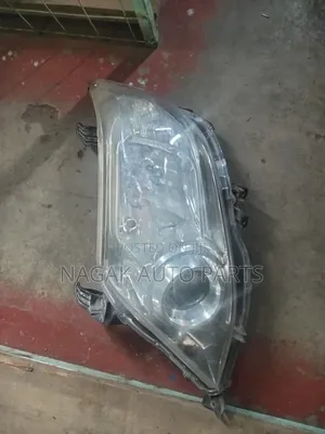 Fortuner 2012 Headlight