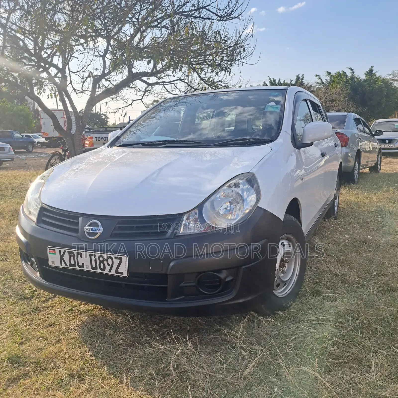 Nissan Advan 2016 White