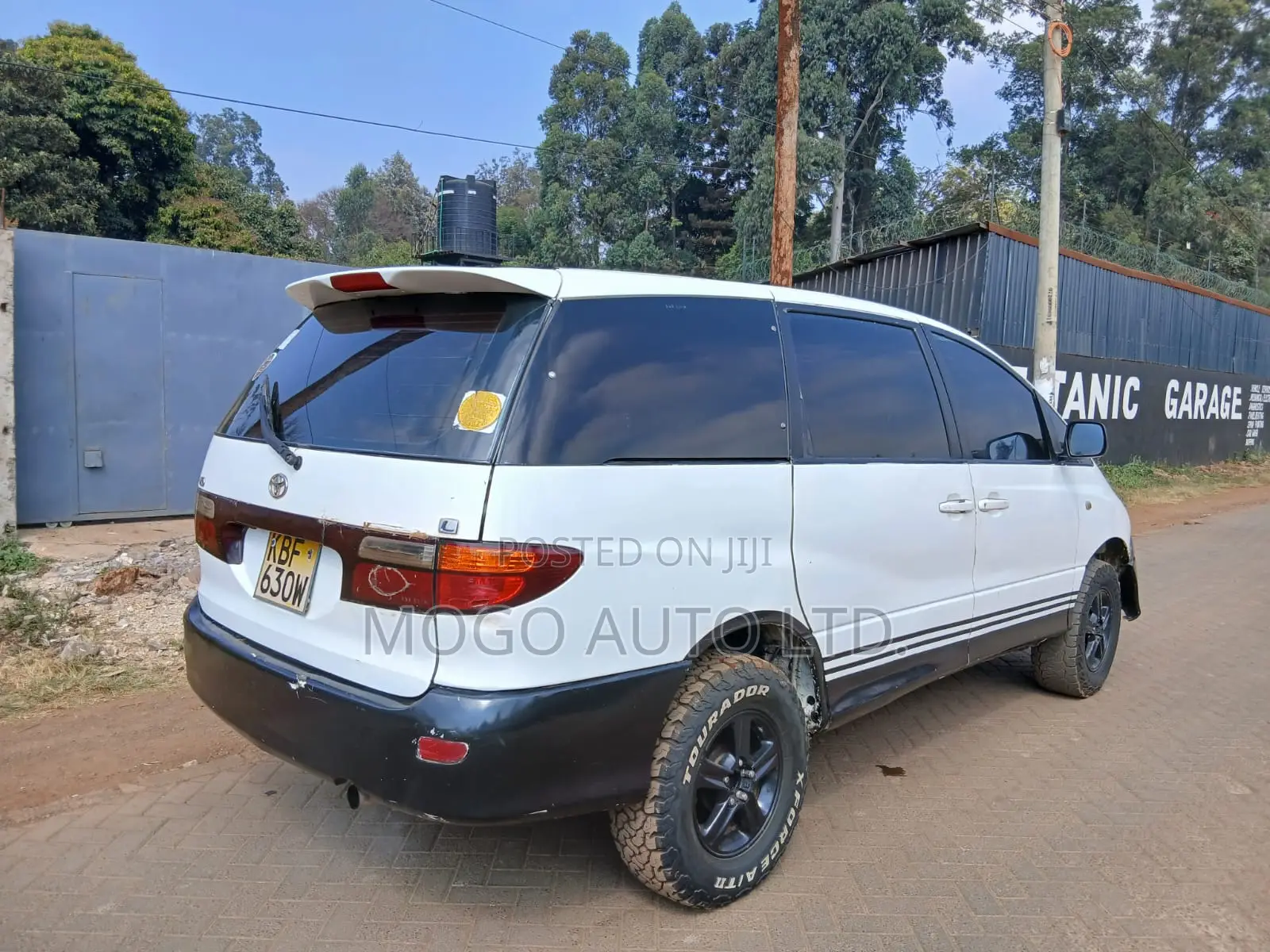 Toyota Estima 2002 Pearl
