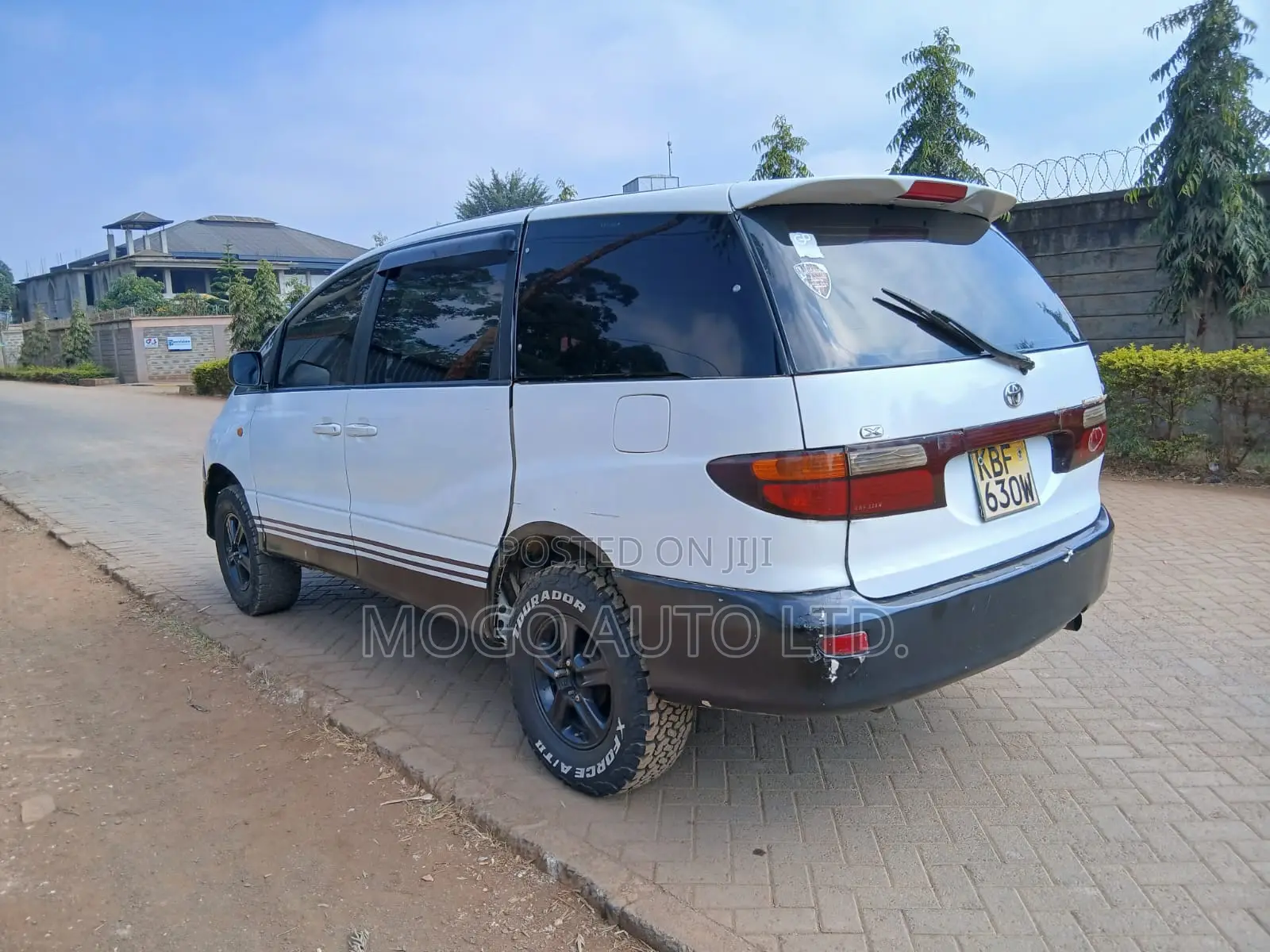 Toyota Estima 2002 Pearl