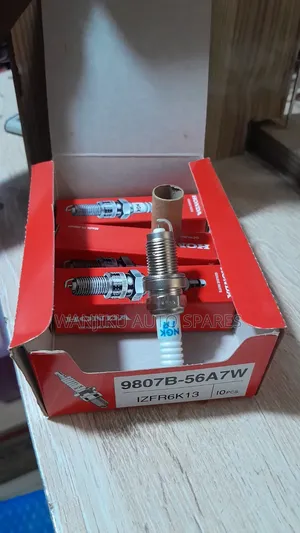 Honda Genuine NGK IZFR6K13 Iridium Spark Plug – 9807b-56a7w