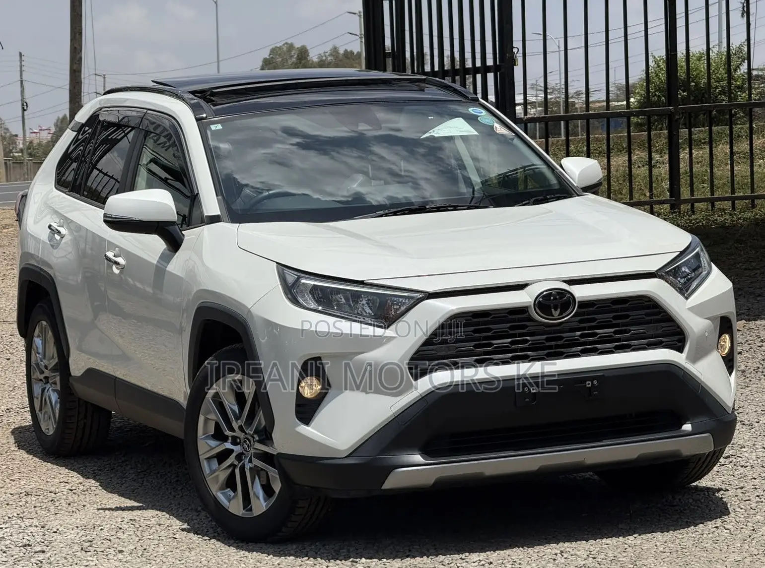 Toyota RAV4 Limited AWD 2019 White
