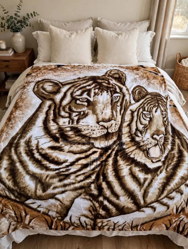 Heavy, Warm, and Cozy Blanket - main view