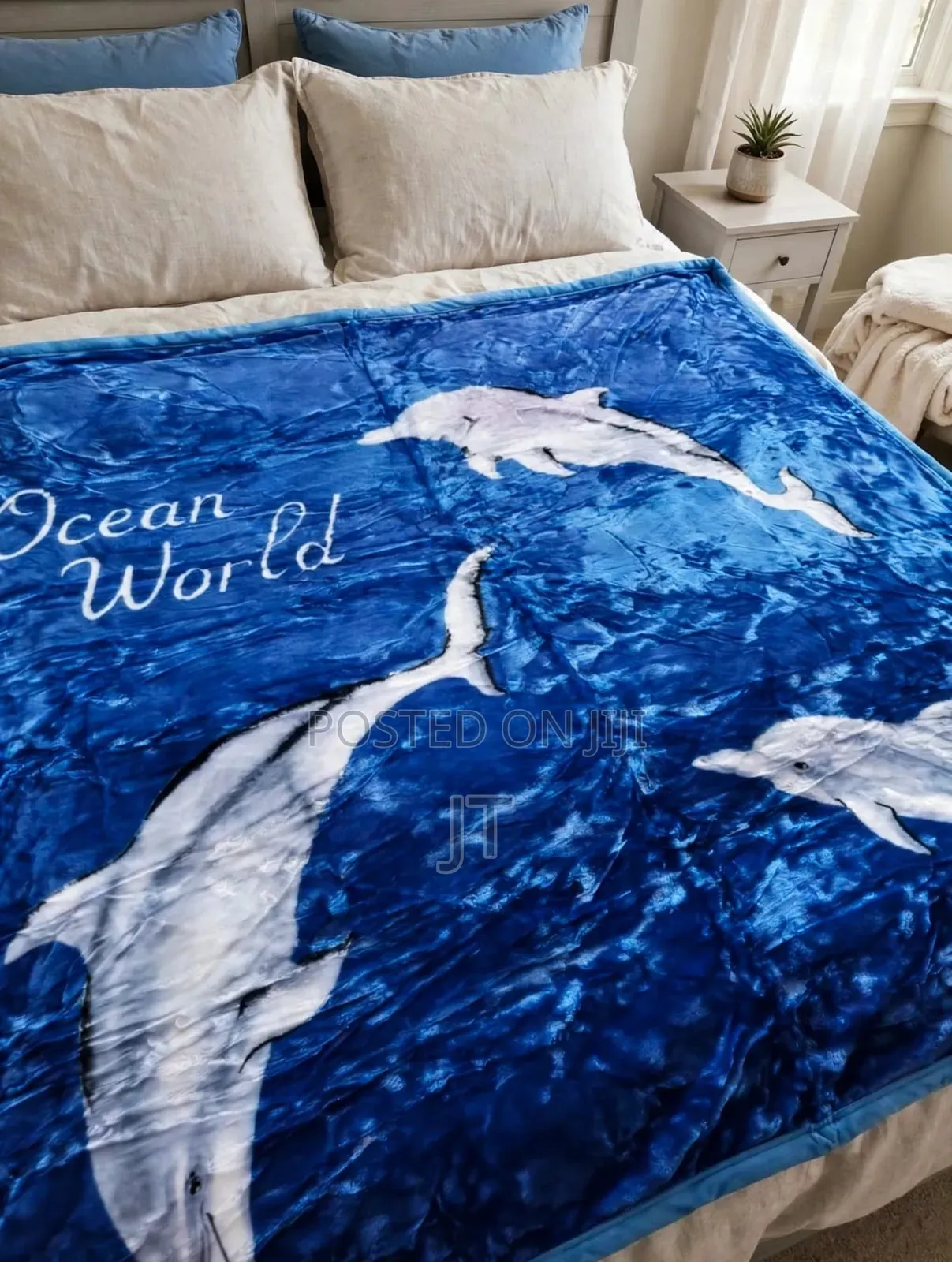 Heavy, Warm, and Cozy Blanket