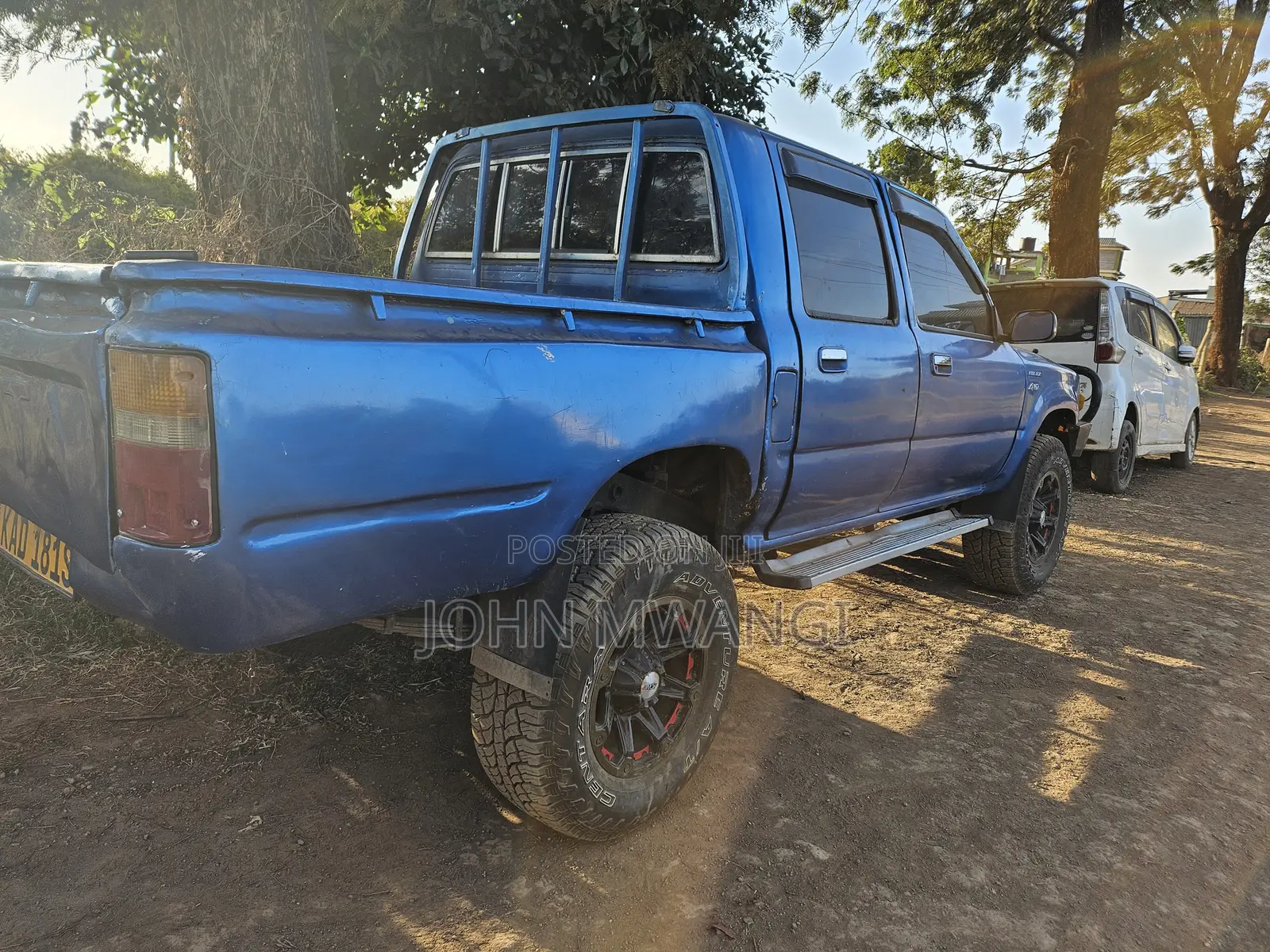 Toyota Hilux 1994 Blue
