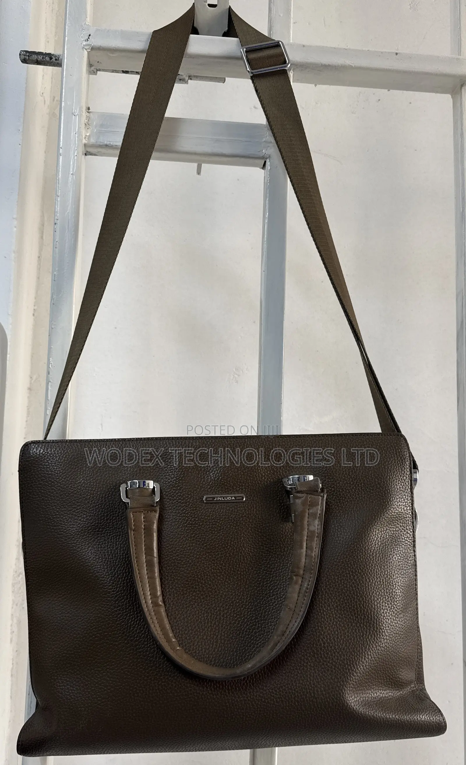 Jinluda Taupe Pebbled Leather Tote Handbag