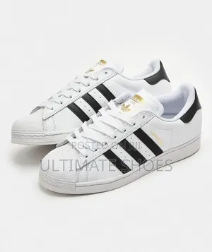 Adidas Superstar