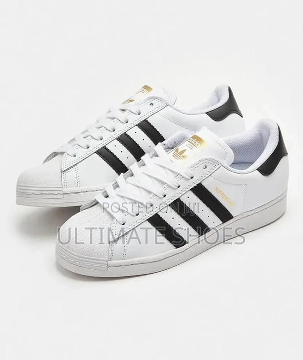 Adidas Superstar