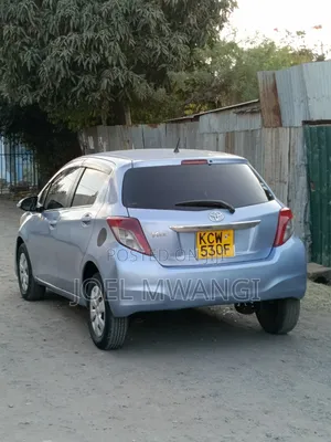 Toyota Vitz 2012 Blue
